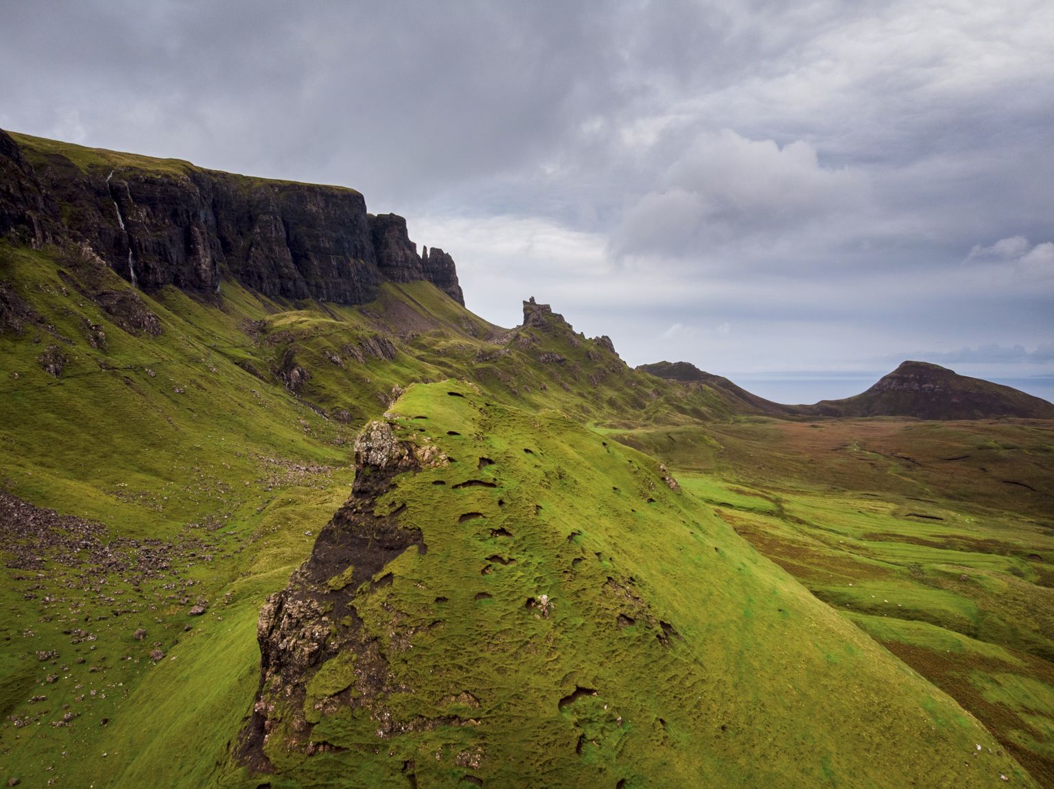 The Prison, The Needle, The Table. Quiraing, Ile de Skye